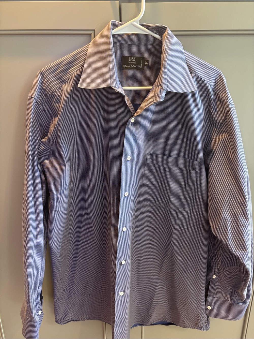 GORGEOUS Men’s IKE BEHAR with Blue micro-check pattern 16 1/2  34